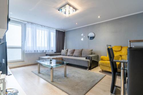 Katowice Apartment | Park Śląski 18th Floor Apartment