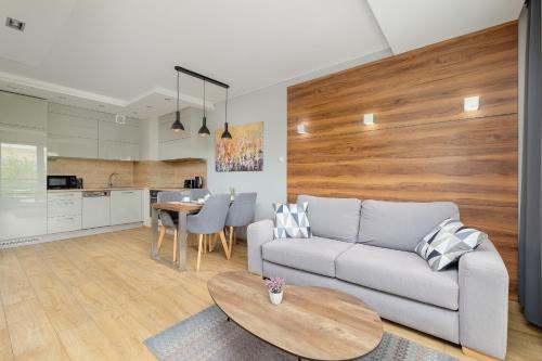 West Pomeranian Voivodeship Apartment | Park Apartament Mariacka by Noclegi Renters
