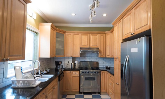 Marpole House | Park House