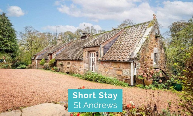 Boarhills Cottage | Park Mill Cottages | The Granary