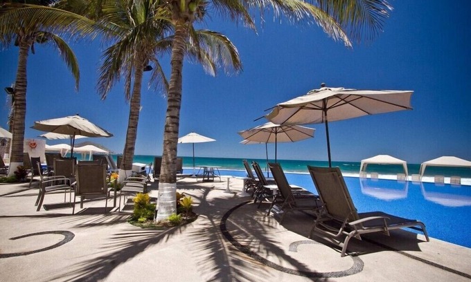 Marina Mazatlan Hotel | Park Royal Mazatlan Original Junior Suite for Weekend Getaway