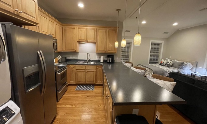 Chapel Hill Apartment | Park @ the Hill-5 miles to UNC
