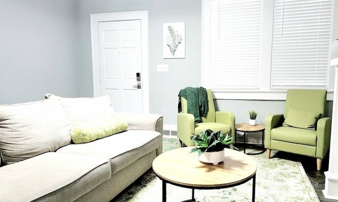 Winston - Salem House | Park View Place - 2 Bed/1.5 Bath