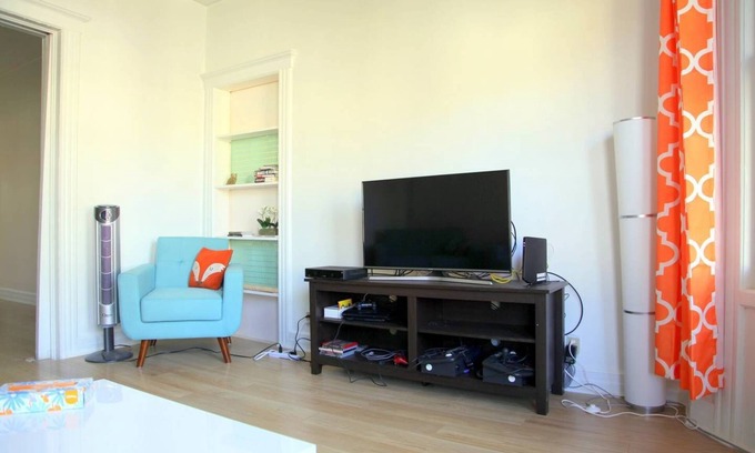 West Side Apartment | Park Views - Private 3 bed/1 bath - 30 mins to NYC