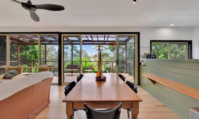 Stieglitz House | Parnella Hideaway