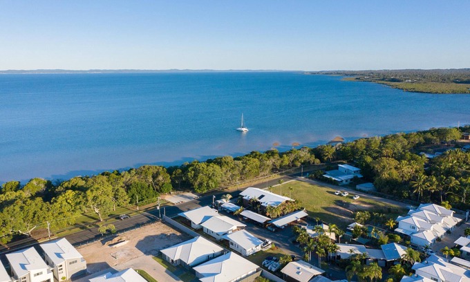 Urangan Ski Chalet | Partial ocean views, perfect for relaxing with a book or a glass of wine!