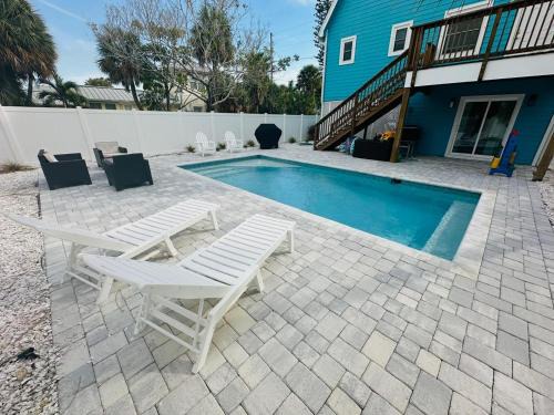Pass-a-Grille House | Pass-A-Grille St Pete Beach 3-2 WiFi Parking