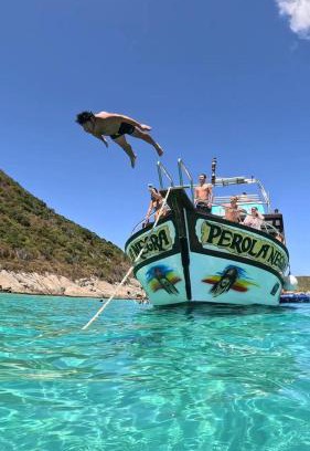 Taio Boat Rental | Passeios pelas praias mais cristalinas de Caribe brasileiro