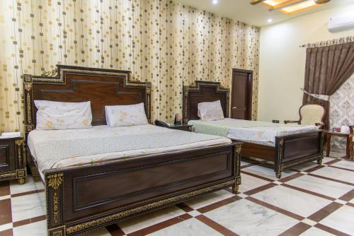 Karachi House | Patel Residency Guest House