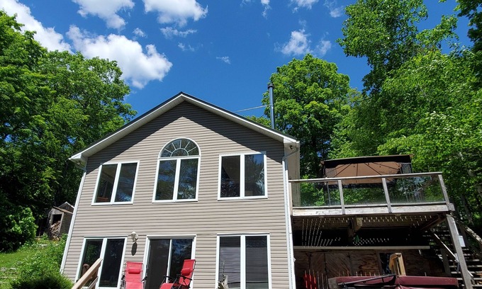 Lanark Highlands Cottage | Patterson Lake - Lakeview Cottage - Waterfront! W Hot Tub!