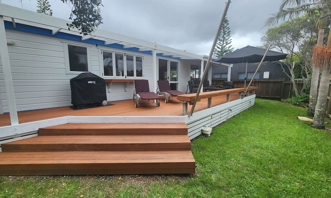 Pauanui House | Pauanui: 200m to the beach, put Your Feet Up, Relax at the beach and Escape!