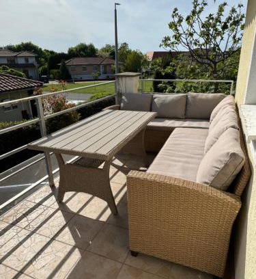 Balatonfoldvar Apartment | Pauzo Panorama