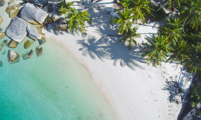 Bedarra Island House | Pavilions of Bedarra: Private Island and Beach in the Great Barrier Reef