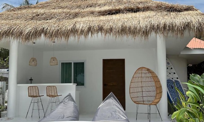 Moalboal Villa | Pawikan Seaview Villa