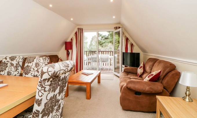 Saint Ann's Chapel Ski Chalet | Peace and Tranquility with a hot tub, in an Area of Outstanding Natural Beauty