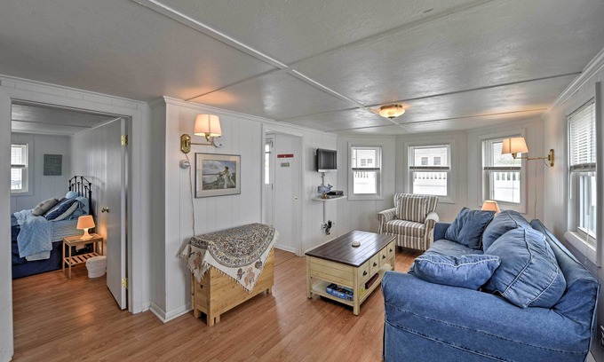 Matunuck Cottage | Peaceful Cottage - Steps to Matunuck Beach