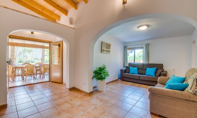 Cala Mesquida House | Peaceful Country Stay with Pool
