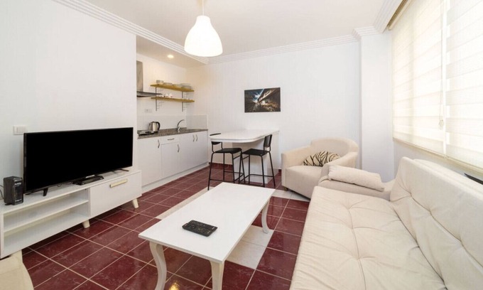 Antalya City Centre Apartment | Peaceful Flat near Trendy Attractions in Muratpasa