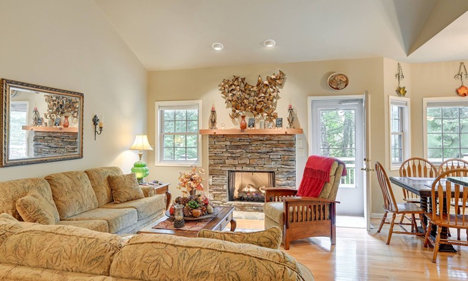Franklin House | Peaceful Franklin Mountain Retreat w/Deck