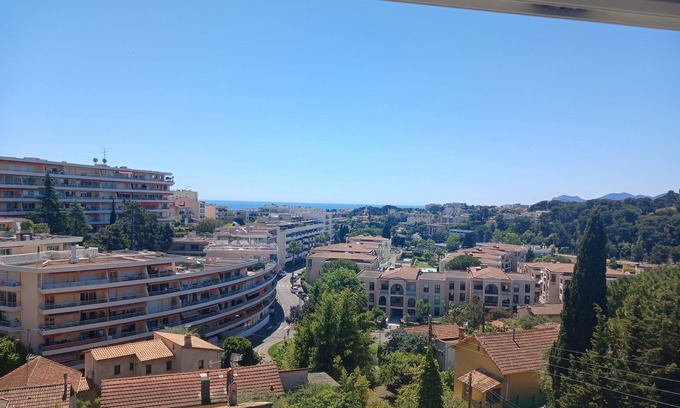 Le Cannet Apartment | Peaceful Holidays With Breathtaking Views in Super Quite Area