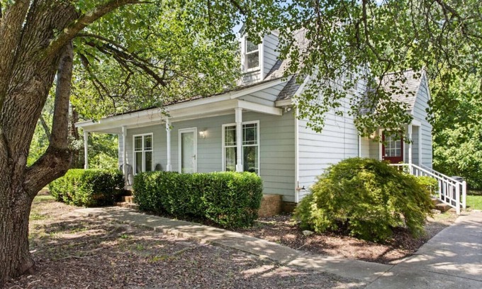 Knightdale House | Peaceful home in Knightdale