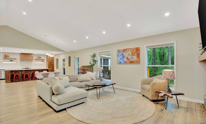 Peachtree City House | Peaceful & Luxurious 4Bed Ranch Zen Retreat in the heart of Peachtree City