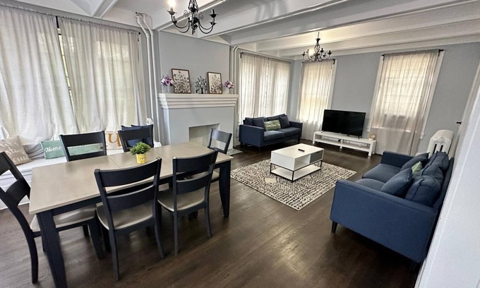 White Plains Villa | Peaceful Mansion in White Plains. Close to everything