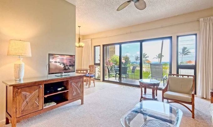 Lihue Condo | Peaceful Paradise! Spacious Condo, Full Kitchen, Wifi, Flat Screens-Kaha Lani 108