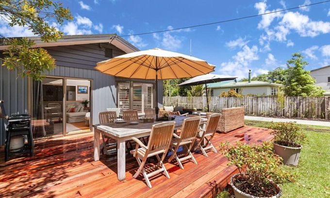 Point Wells House | Peaceful Point Wells - Point Wells Holiday Home