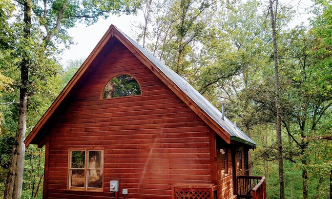 Demorest Cabin | Peaceful Waters Ridge on the Soque River