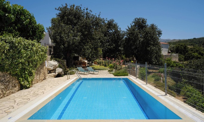 Archea Eleftherna Villa | Peacefull Villa With Beautiful Gardens and a Pool With Amazing View!