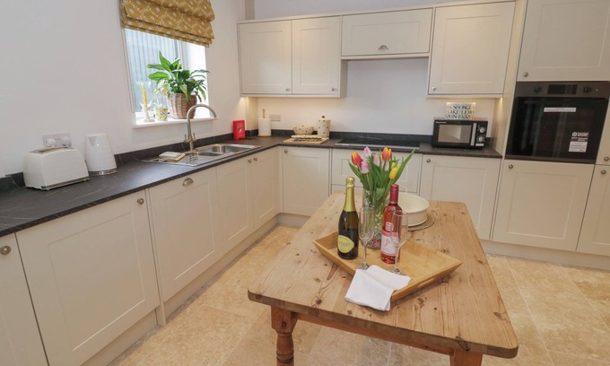 Hellidon Cottage | Pear Barn