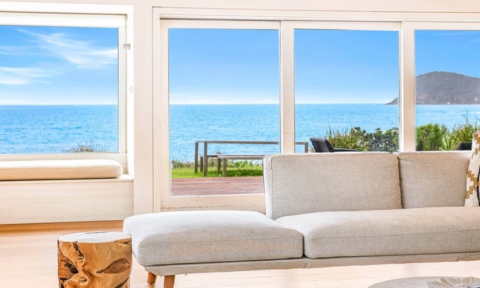 Pearl Beach House | Pearl on the Beach - Waterfront