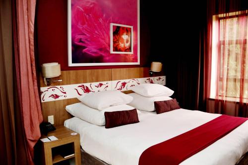 Klerksdorp Hotel | Peermont Metcourt at Rio, Klerksdorp