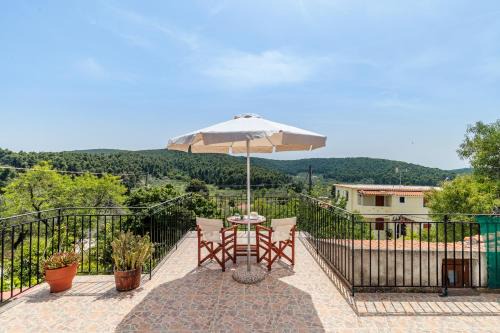 Alikias House | Pefkos Cottage