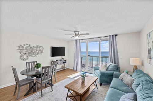 Destin Apartment | Pelican Beach Resort 809