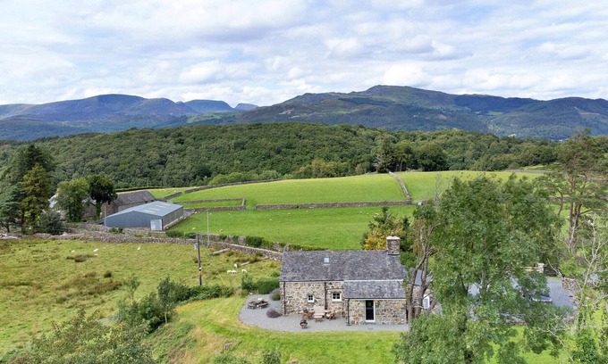Dolgellau Cottage | Penclogwynau