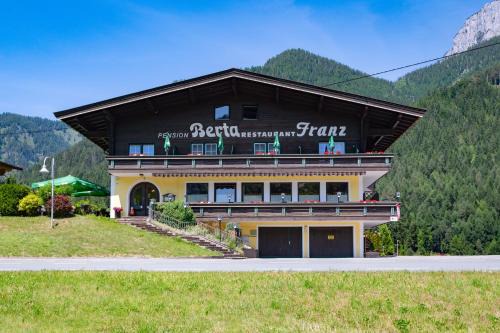 Waidring House | Pension Berta