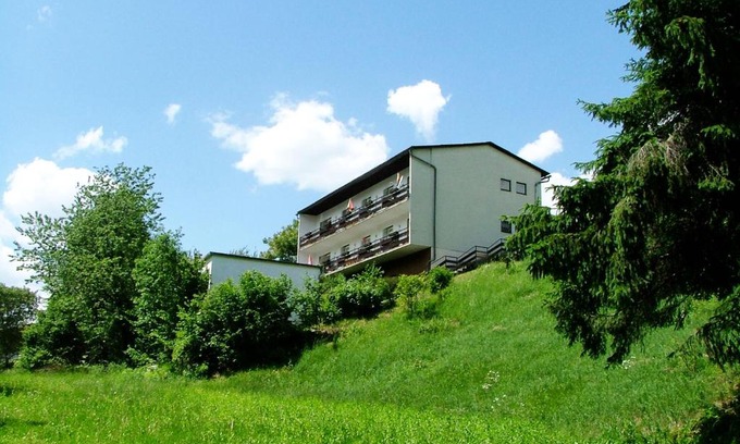 Drobollach am Faakersee Apartment | Pension Weiss