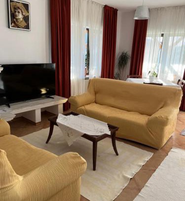 Brasov House | Pensiunea Funivia