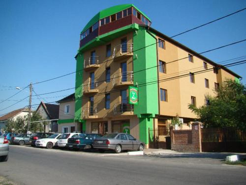 Giroc House | Pensiunea Ivu si Raul