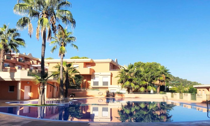 Pedreguer Apartment | Penthouse 4 pers : terrace, splendid sea, mountain and golf views.