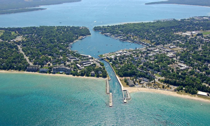 Charlevoix Condo | Penthouse Condo on the channel. Stunning views, walk to beach, watch the boats.