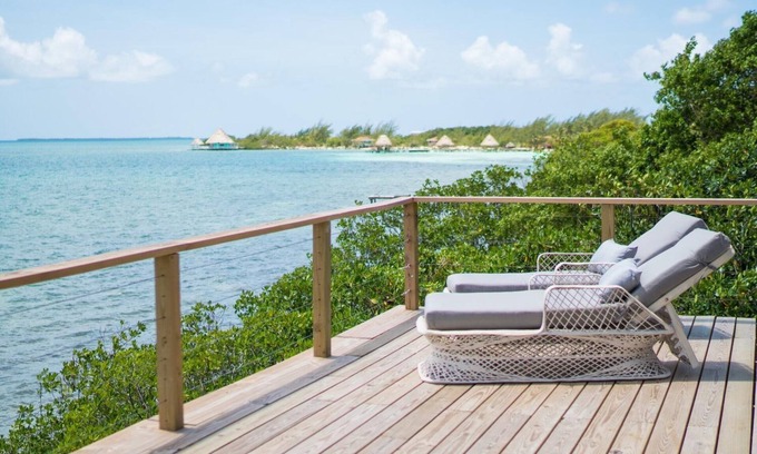 Thatch Caye Resort | Penthouse Oceanfront Cabana w/Private Ocean-Facing Balcony & Amazing Views