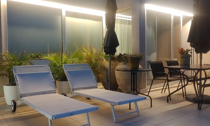 Old Town Apartment | PENTHOUSE ON CATANIA HARBOR AND VOLCANO VIEW A FEW STEPS FROM CATHEDRAL