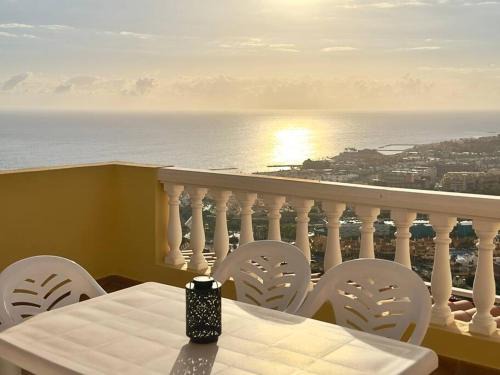 Costa Adeje Apartment | Penthouse with ocean views - Torviscas