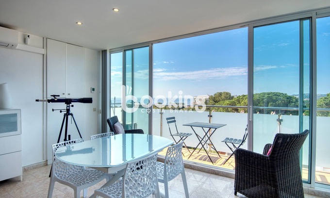 Platja d'Aro Apartment | PENTHOUSE WITH SEA VIEWS AT 10 MINUTES OF CALA ROVIRA IN QUIET AREA (POLITUR)