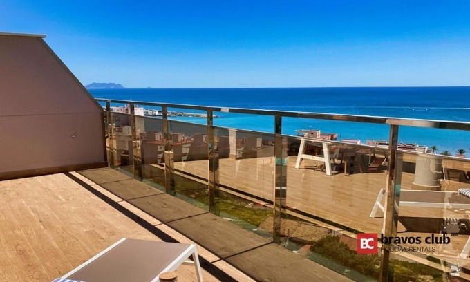 Coveta Fuma Apartment | Penthouse with sea view - Los Abedules by Bravos Club