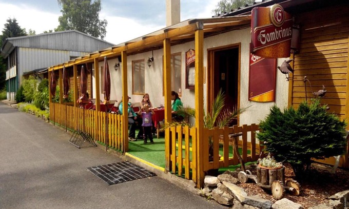 Hora Svate Kateriny House | Penzion Na Srubech