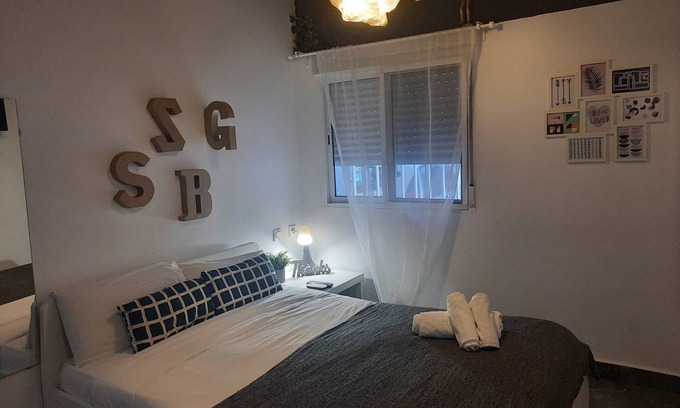 Benicalap Apartment | Pequeño Estudio Bien Comunicado - Con Jacuzzi